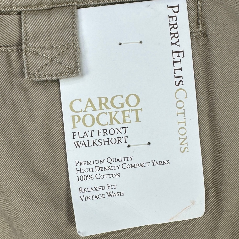 Perry Ellis Mens Cargo Walk Shorts 38 Tan Relaxed Fit Flat Front 100% Cotton NEW